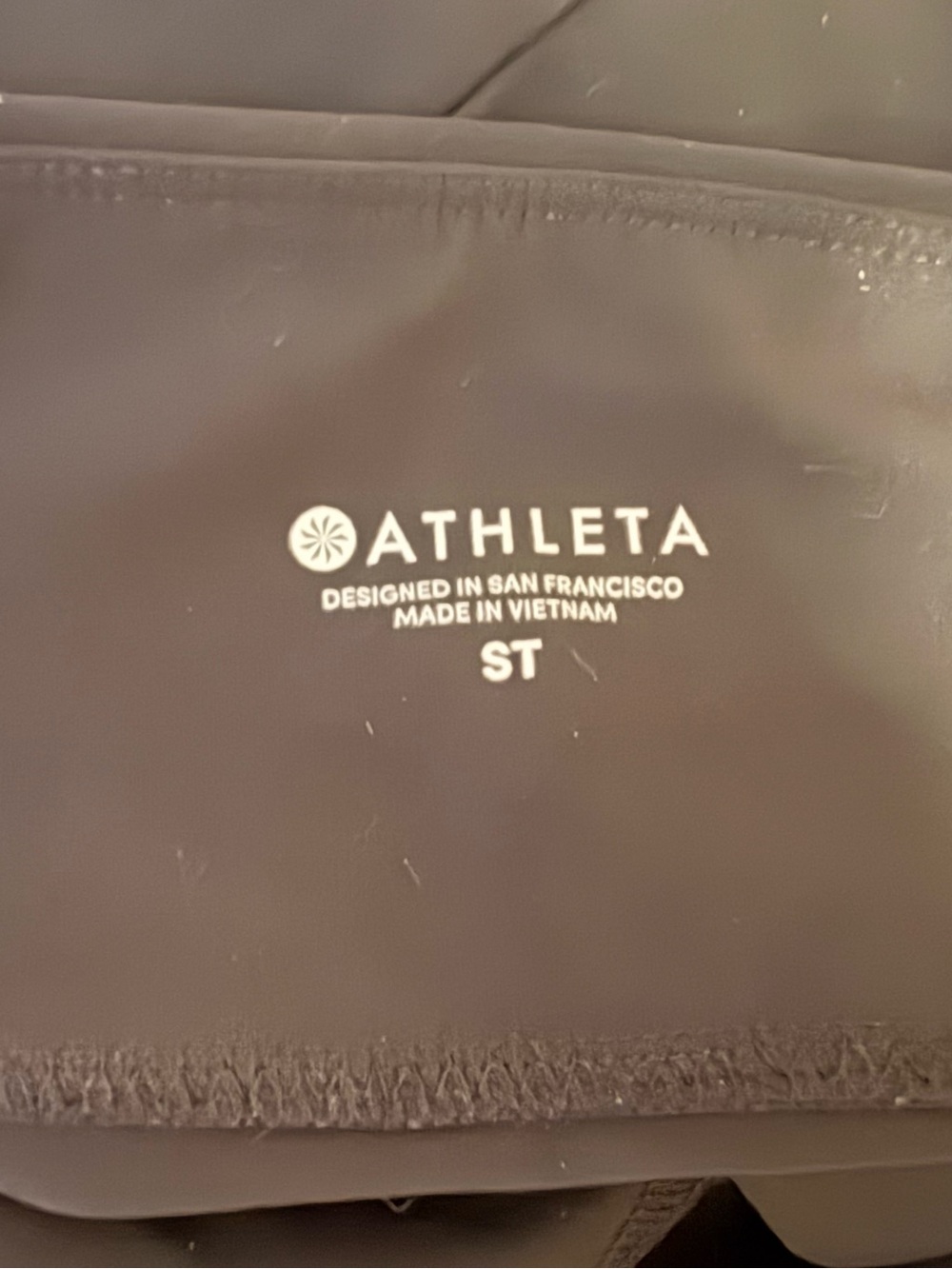 Athleta Stellar Crop Black Stretch Pants Zipper Pockets Women’s ST - Picture 5 of 6